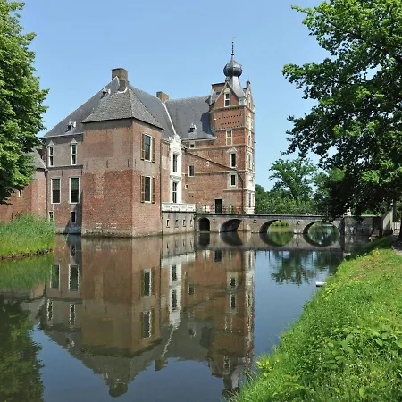 Modern Farmhouse In Emst With A Beautiful Terrace And Garden Vakantiehuis *